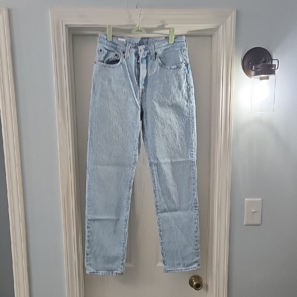 Levi Light Blue Denim Jeans